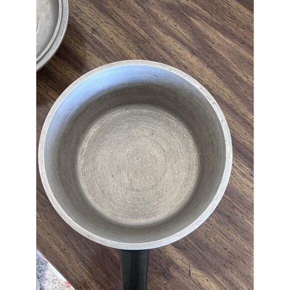 Vintage Club Cookware 1.5 QT Cast Aluminum Saucepan Pot Cream Ivory NICE - Picture 9 of 10